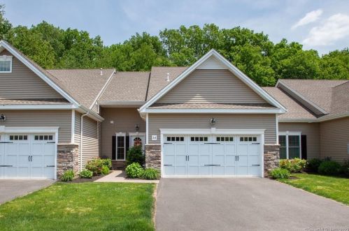 54 Brighton Park Way, Bloomfield, CT 06002 exterior
