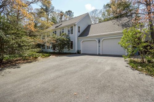 12 Faunce Mountain Rd, Sandwich, MA 02563 exterior