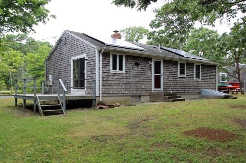 707 Harwich Rd, Brewster, MA 02631 exterior