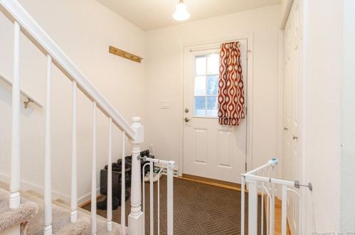 48 Tapping Reeve Vlg, Litchfield, CT 06759 exterior