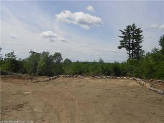 4 Ward Rd, Augusta, ME 04330 exterior