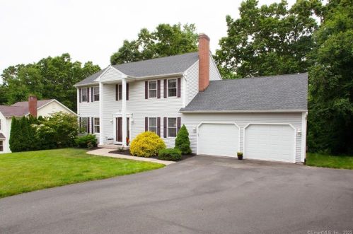 20 Fitzmaurice Cir, Windsor, CT 06095 exterior