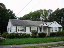 291 Woodland Rd, Newton, MA 02466 exterior