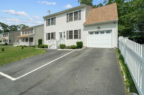 213 High Service Ave, North-Providence, RI 02904 exterior