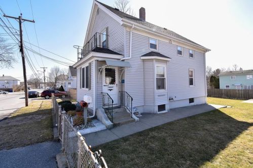 22 Spring St, Johnston, RI 02904 exterior