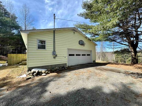 24 Rivervale Rd, Piermont, NH 03779 exterior
