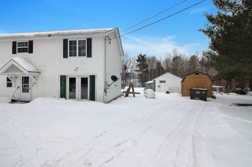 30 Knapp Rd, Piermont, NH 03779 exterior