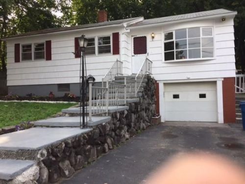 2 Montgomery St, Lawrence, MA 01841 exterior