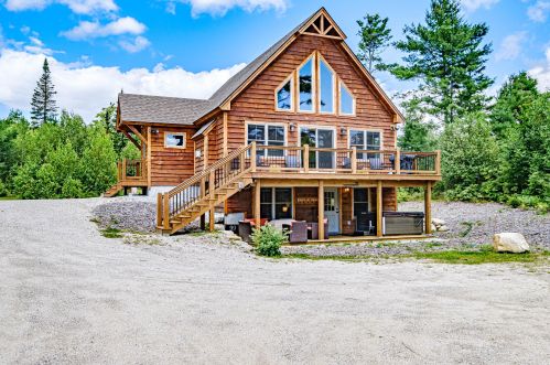 99 Songo Pond Rd, Bethel, ME 04217 exterior