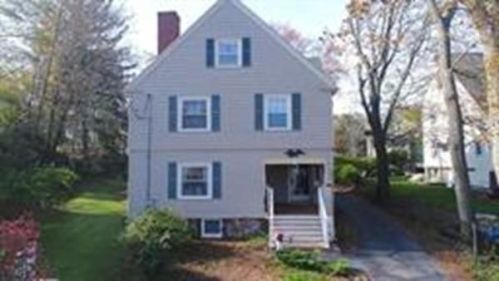 9 Hastings Ln, Medford, MA 02155 exterior