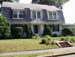 5 Adella Ave, Newton, MA 02465 exterior