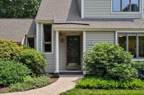 7 Mashie Way, North Reading, MA 01864 exterior