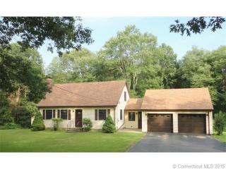 43 Van Cedarfield Rd, Colchester, CT 06415 exterior