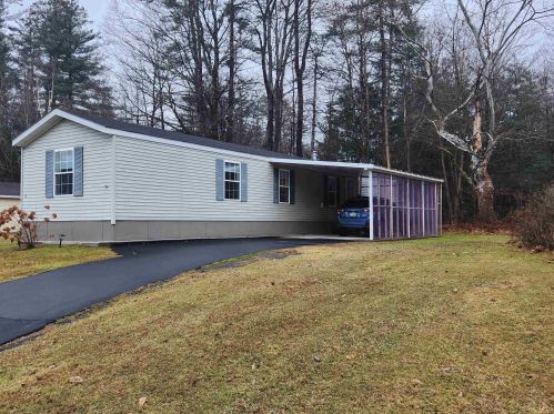 14 Collin Pl, Unity, NH 03743 exterior