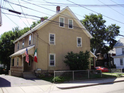 36 Middle St, Newton, MA 02458 exterior