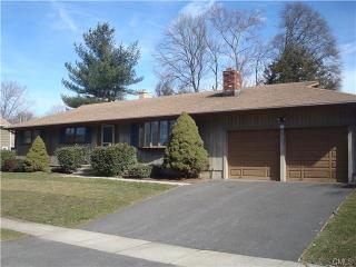 55 Sekelsky Dr, Stratford, CT 06614 exterior