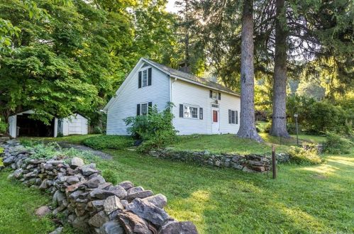 9 Maple Street Ext, Kent, CT 06757 exterior