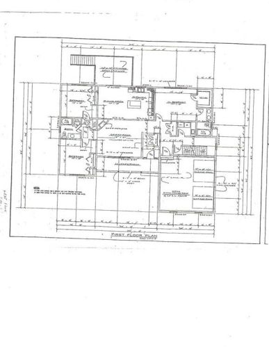 1 Lake View Ct, Johnston, RI 02919 exterior