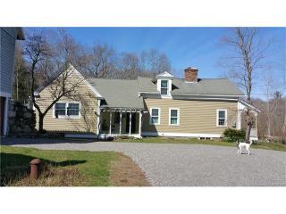 132 Daleville Rd, W Willington, CT 06279 exterior