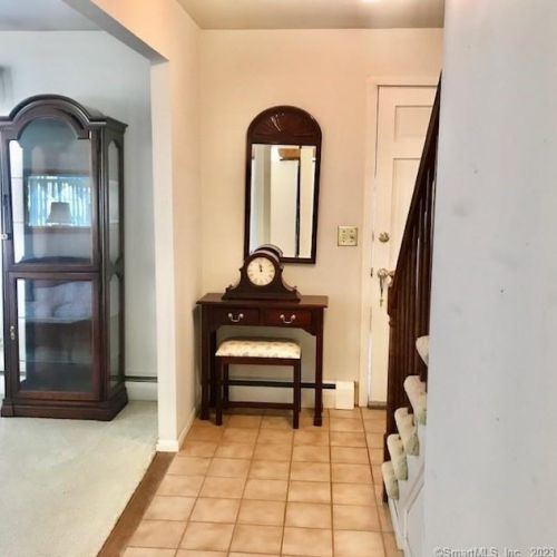 22 Ridgedale Rd, Bethel, CT 06801 exterior