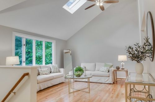 15 Pinetree Dr, West-Bridgewater, MA 02379 exterior