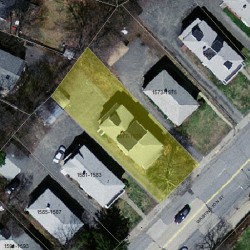 1579 Washington St, Newton, MA 02465 aerial view