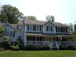 7 Columbia Dr, Huntington, CT 06484 exterior