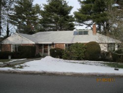 480 Dudley Rd, Newton, MA 02459 exterior