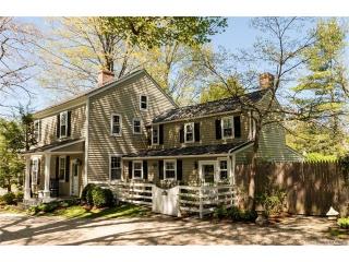 79 Main St, West Woods, CT 06069 exterior