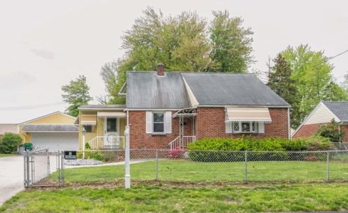 145 Beauregard Ter, Chicopee, MA 01020 exterior