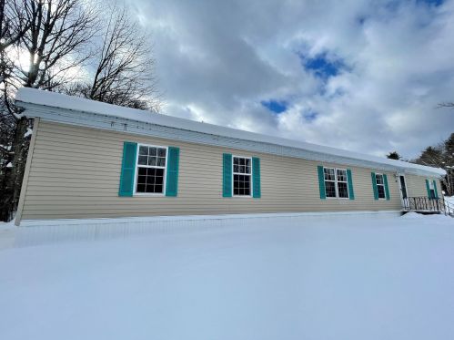 207 Teneriffe Rd, Milton, NH 03851 exterior