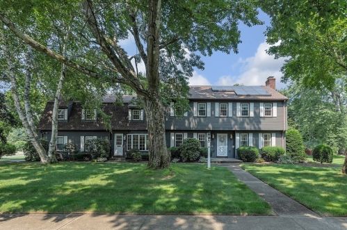226 Blueberry Hill Rd, Longmeadow, MA 01106 exterior