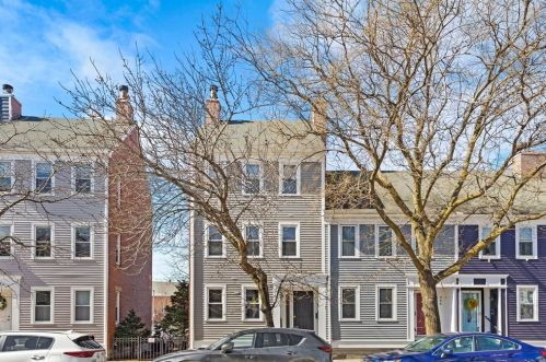 464 Main St, Roxbury Xing, MA 02129 exterior