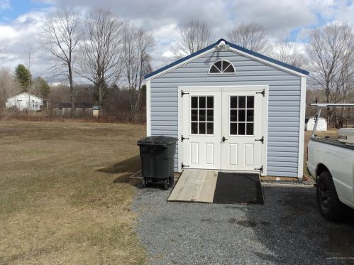 183 Merrill Rd, Stetson, ME 04488 exterior