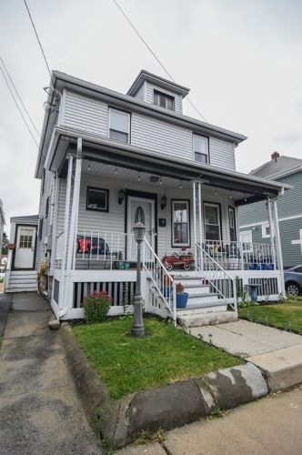 21 Freeman Ave, Everett, MA 02149 exterior