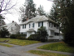 46 Pine Ridge Rd, Newton, MA 02468 exterior