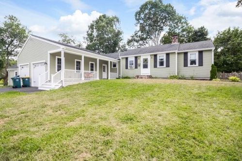 79 Bellows Cir, Abington, MA 02351 exterior