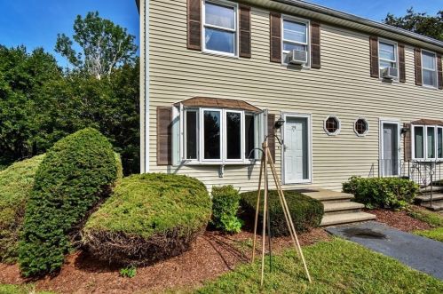 25 Northwoods Cir, Woburn, MA 01801 exterior