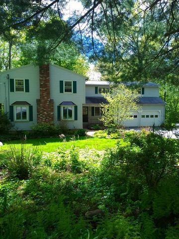 20 Old Coach Cir, Hampden, MA 01036 exterior