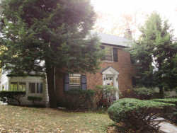 3 Woodside Rd, Newton, MA 02460 exterior