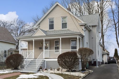 48 Trowbridge Circuit, Worcester, MA 01603 exterior