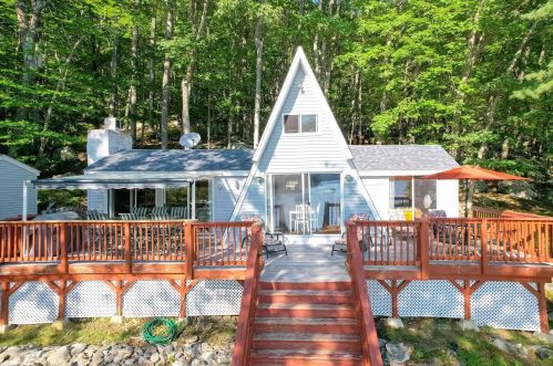 410 Rattlesnake Is, Alton, NH 03810 exterior