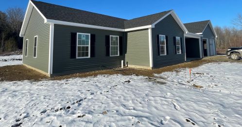 1 Windsor Neck Rd, Windsor, ME 04363 exterior