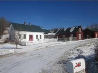 232 Hook Rd, Chelsea, VT 05038 exterior