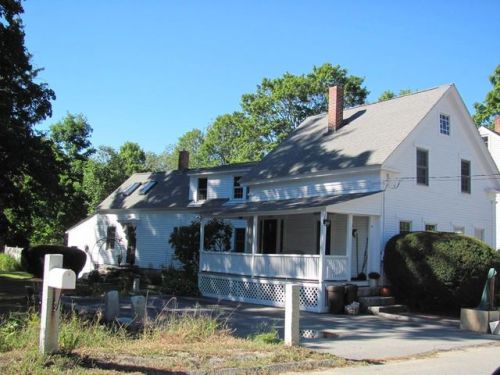 11 Elm St, Townsend, MA 01469 exterior