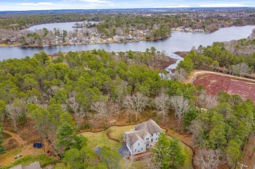 91 Maple Springs Rd, Wareham, MA 02571 exterior