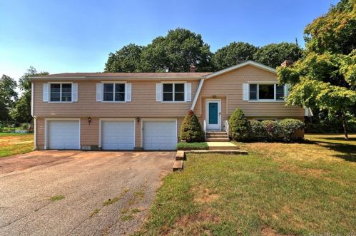37 Hay Stack Rd, Milford, CT 06461 exterior