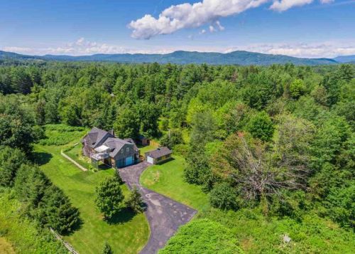 473 Jefferson Rd, Whitefield, NH 03598 exterior