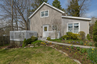 77 Elizabeth Ave, Stamford, CT 06907 exterior