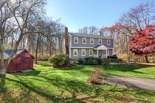 25 Pine Ridge Rd, Wilton, CT 06897 exterior